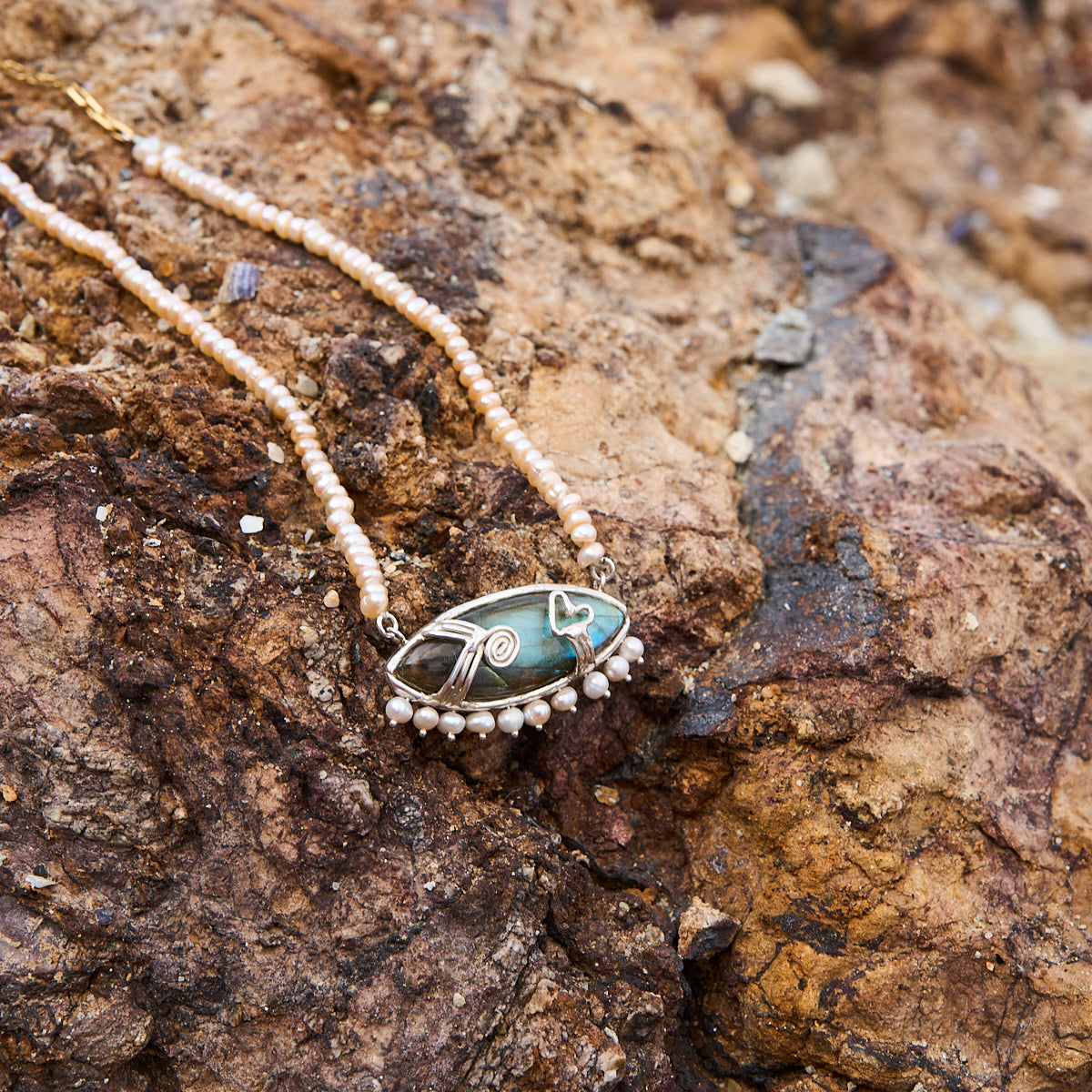 inci ve labradorit taşlı gümüş kolye - yansımalar image 2