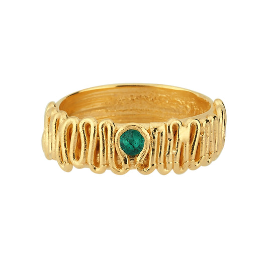 Chassé Ring with Emerald