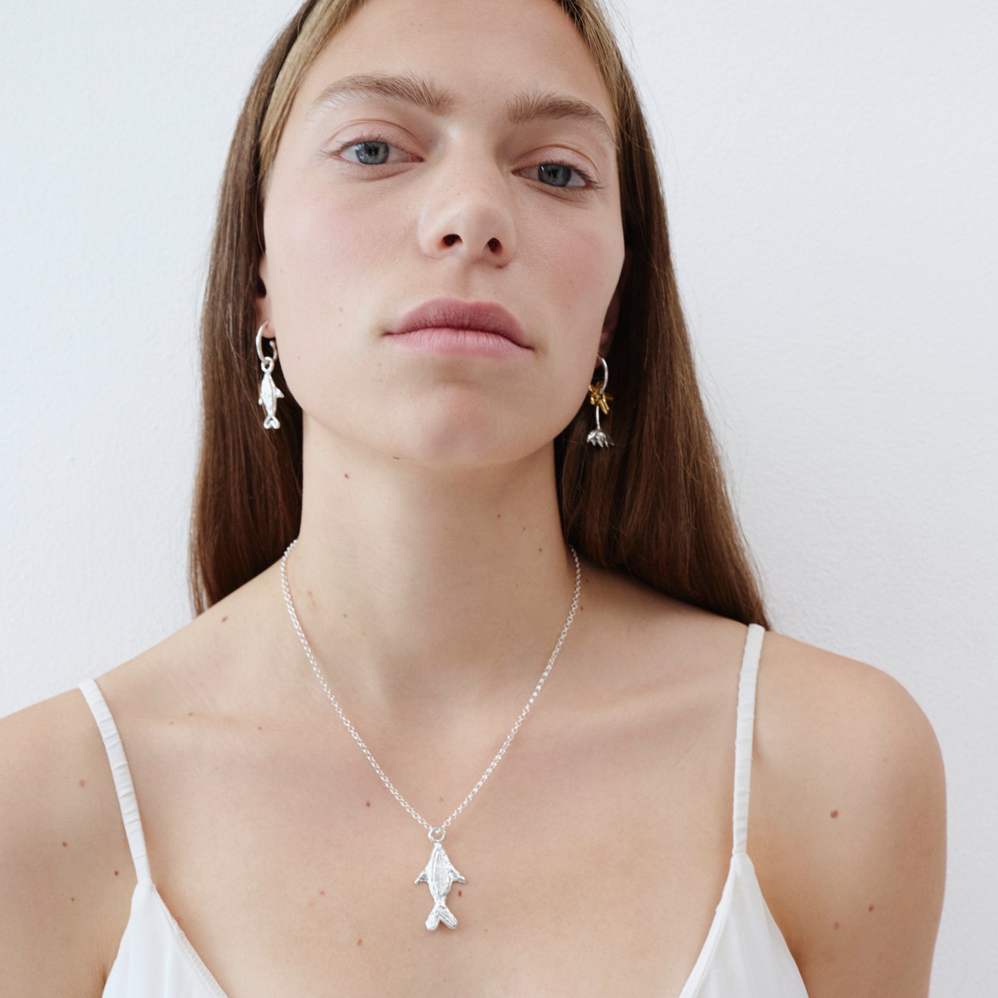 altın kaplama ve gümüş küpe seti - ters lale, küçük çiçek ve küçük balık image 2