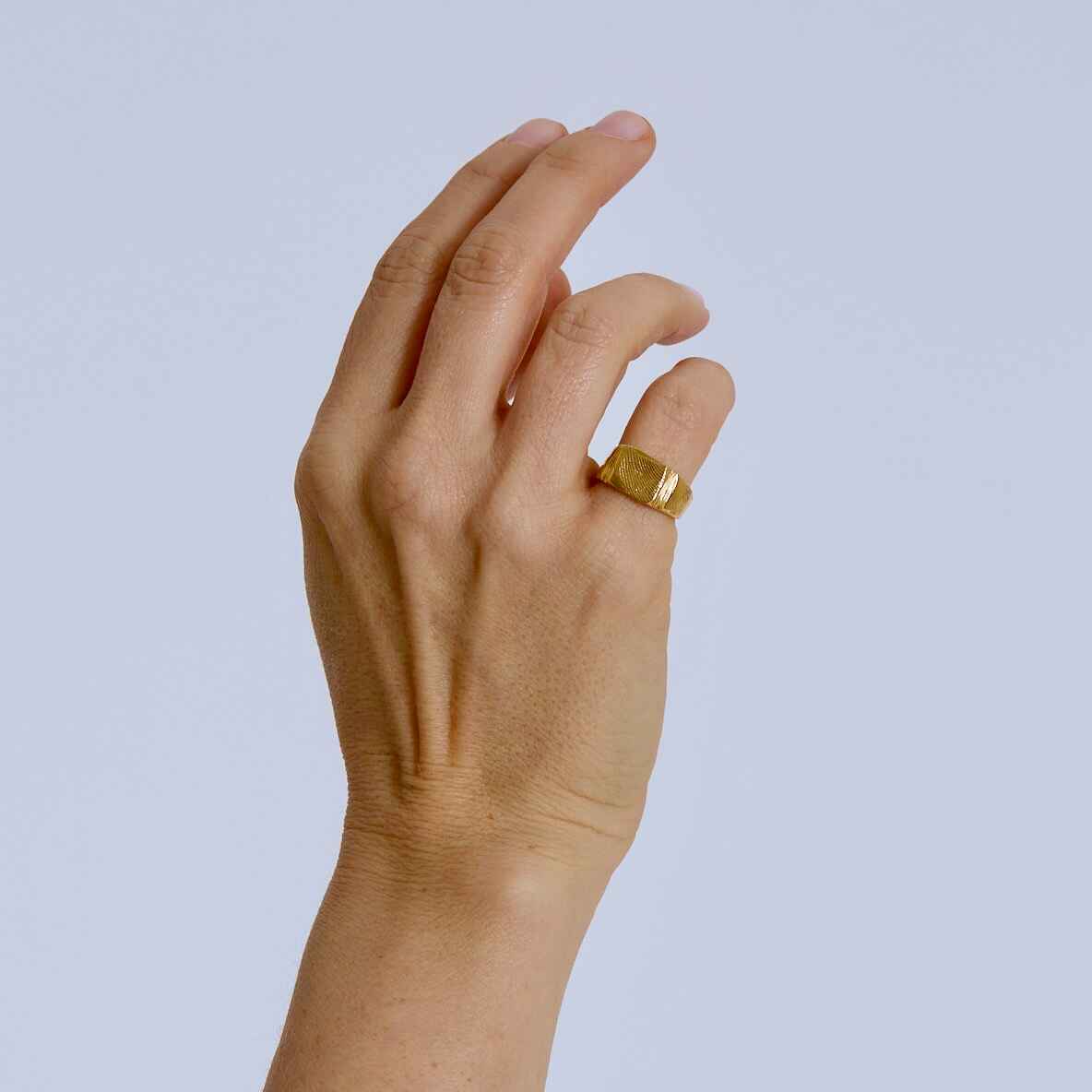 gümüş üzerine altın kaplama parmak izi yüzük - no 2 image 2