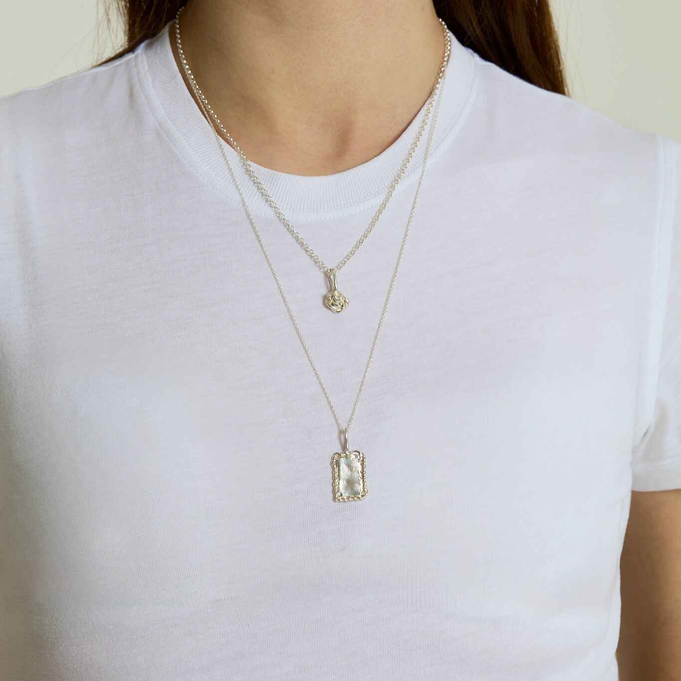 gümüş dikdörtgen çerçeveli parmak izi kolye - no 2 image 1