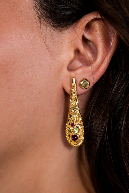 markiz lal peridot rodalit taşlı asimetrik altın kaplama gümüş küpe - lanceur image 4